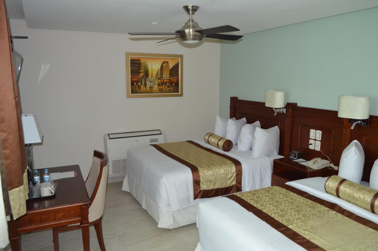 Hotel Villa Magna Poza Rica מראה חיצוני תמונה